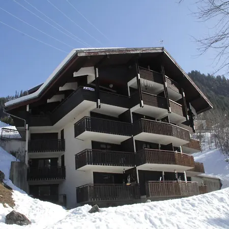 In Near Lifts & Views